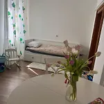 Apartamente Strada Eneas 100