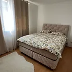 Apartamente Strada Eneas 100
